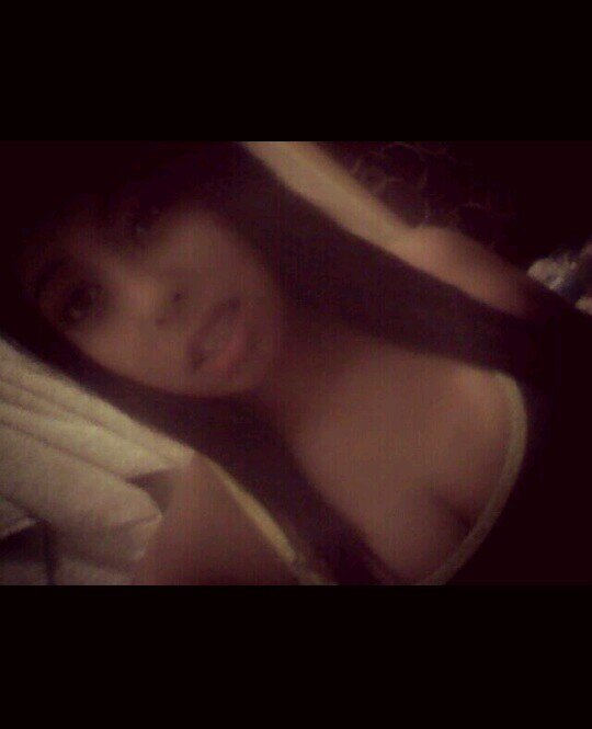 Emily ‧ DPH ‧ Sophomore ‧ Volleyball‧Dance‧ Fun, nice, craazy ♥ Follow me and I'll follow backツ