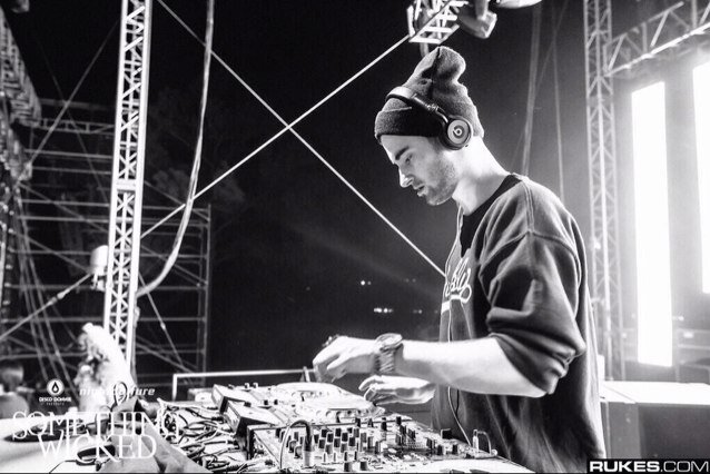 #revealedfamily♡