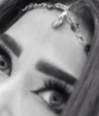 sas__q8's profile picture. ‏نعيش بالدنيا ... ونرضى بقدرنّا والحكم حكم الله مقدّر ومكتوبْ..!.