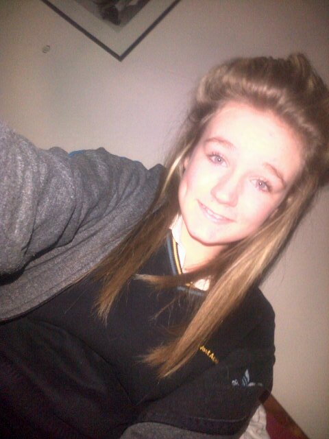 Hi my name is rachel tell your friends about me I want loads of followers♥★thanks xx