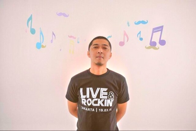 Reporter free magazine and Fotografer nightlife