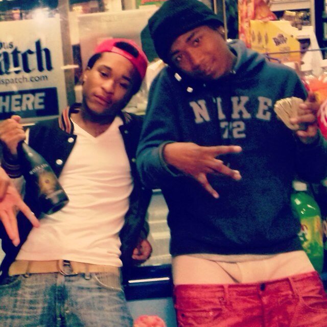 TYGOTT FRM SOUFGAINISTAN #FDG FREE DA GUYS✉✉ D$Q/B$Q IN CHOPPERS WE TRUST CATCH A OPP WACK A OPP FLY HIGH MONTBLOOD I KEEP THAT SHIT #1000