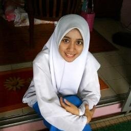 Maisarah  , Damansara . Hye Twitterian .. hehe Follow me Back Please ! btw i'm new in twitter . :D Ngee