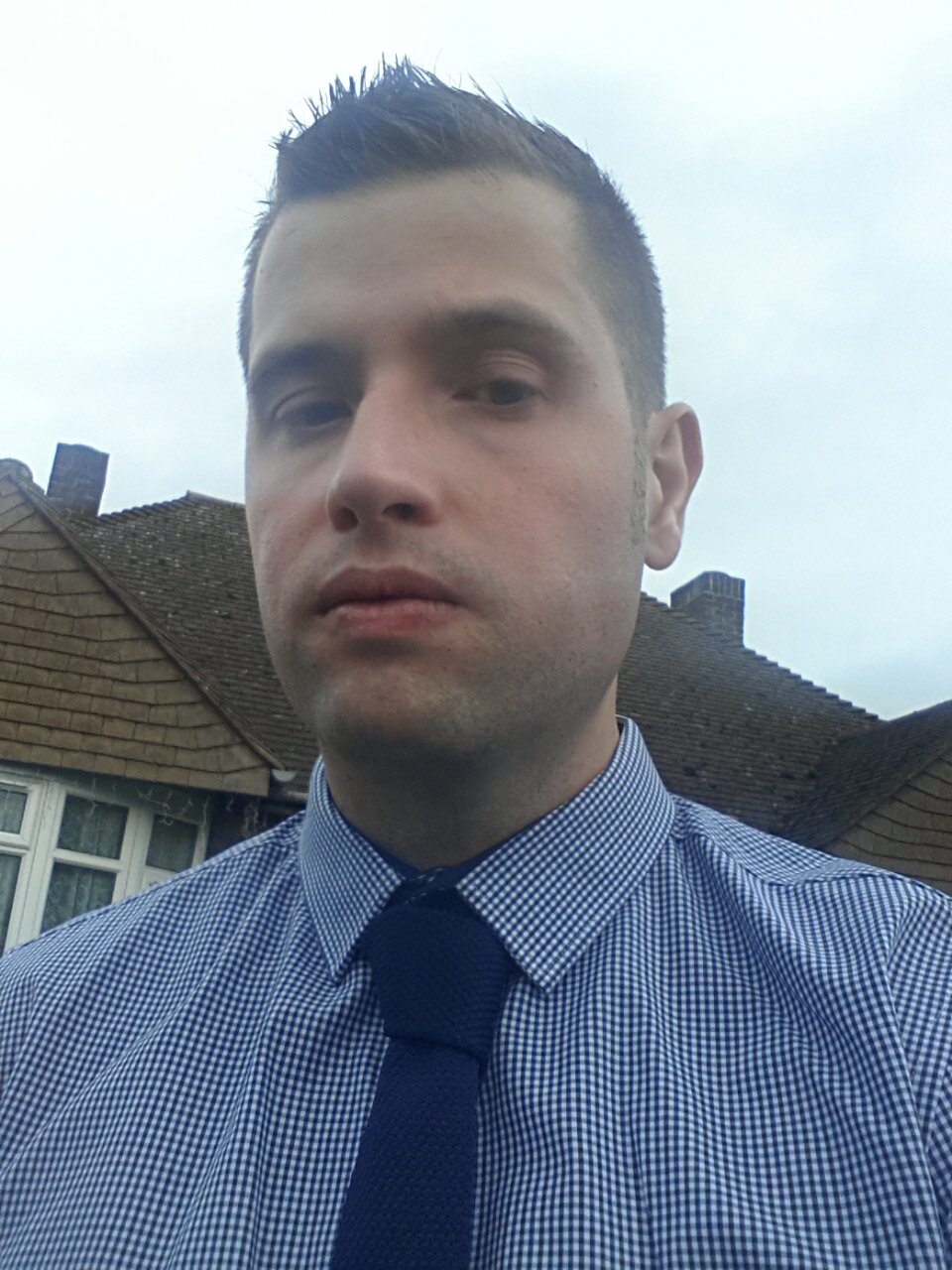 Gillingham FC fan and  goals tipster https://t.co/5VIKFbaFhq