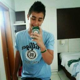 @ClubeFollowBack Me segue tbm no @eaitedesco SIGO TODOS DE VOLTA