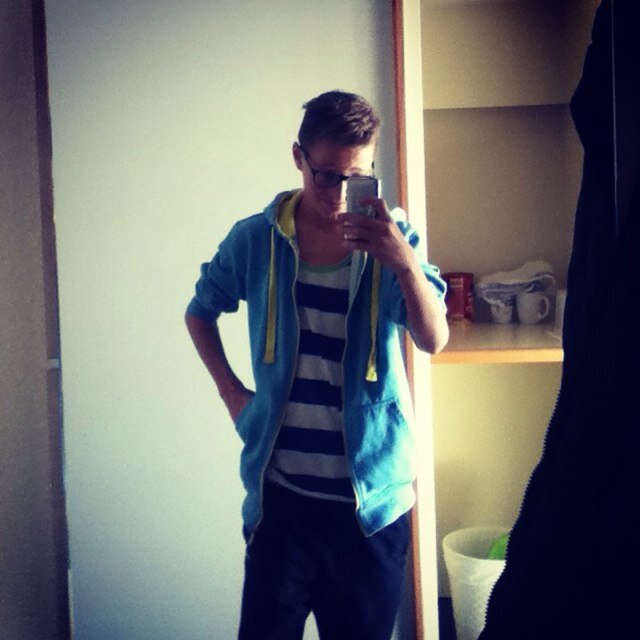 Skype:rubenjuergensen , Insatagram:@RUBEN4EVER ,Kik:rubenking01 Ask.fm:Ruben_j