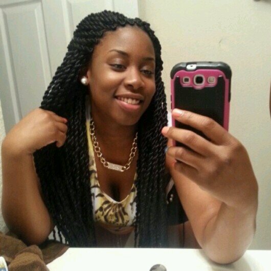 Aint No Competition These Hoes Can't Compete ! xD Aint No Pressure On No MOnEY