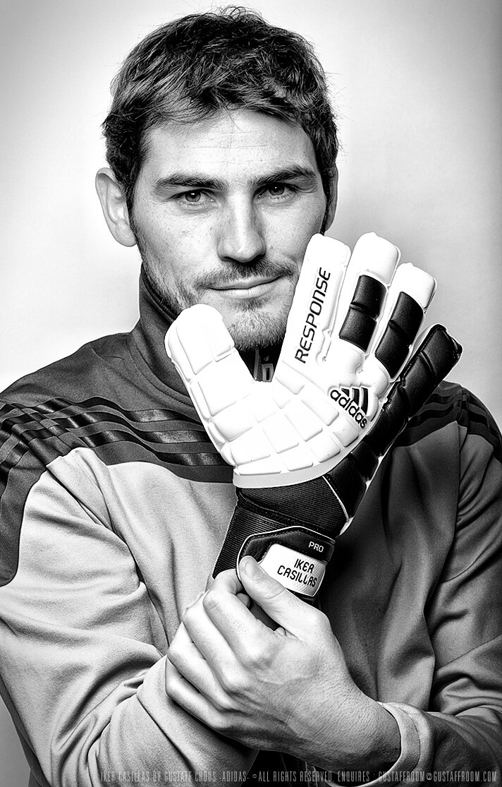 Toda la información de San Iker Casillas. Este twitter va dedicado a Iker casillas, especialmente  para los seguidores y fans!