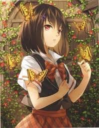 Estudiante de secundaria, escritoria de medio tiempo, otaku dark, friki, gamer y cantante.