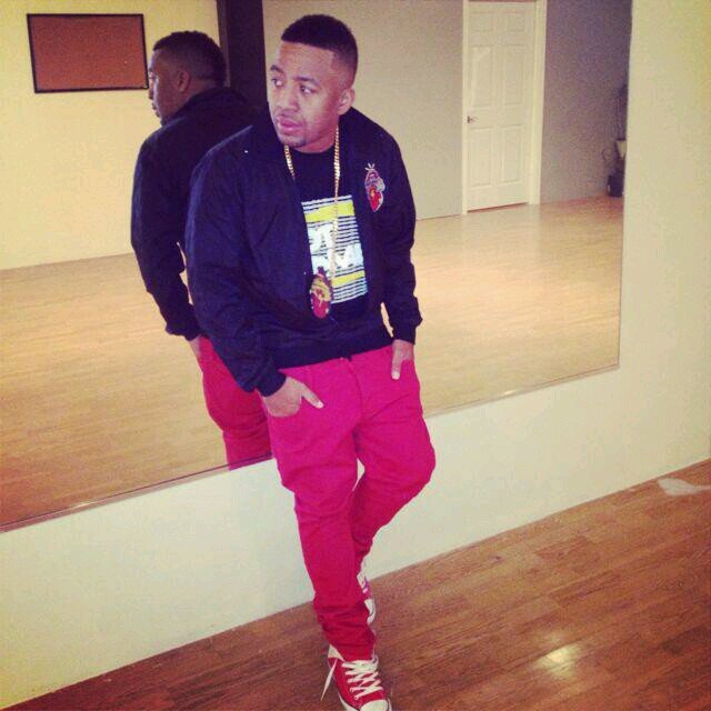 StephoneMusic's profile picture. fan page not the official Twitter page follow @BiznizKid