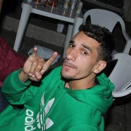 Bom humor, musica e atitude fazem parte do meu ser