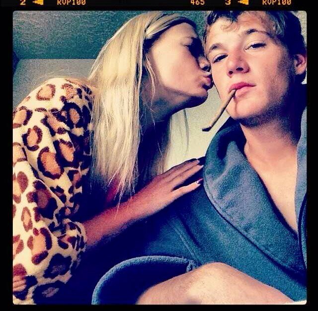 ColtonD_Talks's profile picture. Colton/20/Capricorn Fuck The Bullshit, Trust No Hoe, Fear No Bro @littleelili is my better half