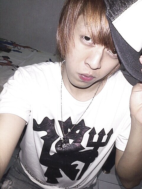 안녕하세요 I'm Kevin Lie 케빈 ♥ You follow & folback me ♥ Jesus ♥ K-Pop ♥ Chocolate ♥ Black ♥ Follow 1st acc @Kevinn_lie 감사합니다 ☻ Invite  pin 29F3AE16 ✉✆ 089689252000