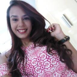 I am Brazilian, born in São Paulo, love my dogs, dream playing piano which is my favorite instrument, love to sing, dance, smile and listen to good music!