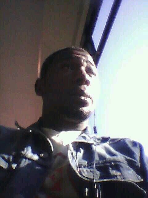 popsbangbang's profile picture. 