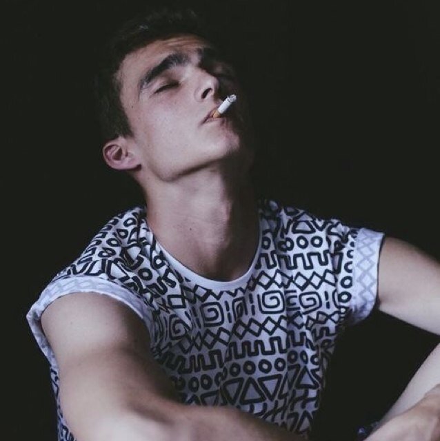 Rusty Sawyer. 19. University Student. [Single and Looking] ||RP only||