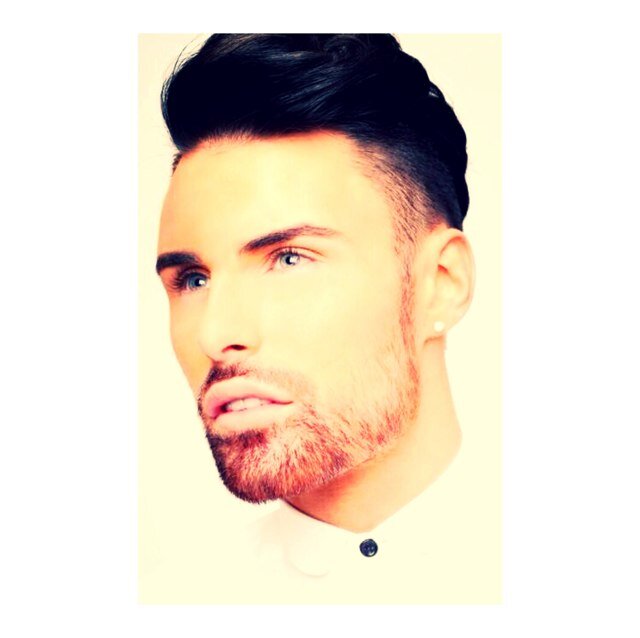 Rylan Followed On The 1st April ( which I lost by accident ) :'( + Pointed at me twice on the 27th Jan 2013 at the XF Tour. #SirenForLife. Cody Simpson follows.