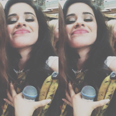 I gave you a free follow so please follow @zaynsjauregui for more free follows thank you :))