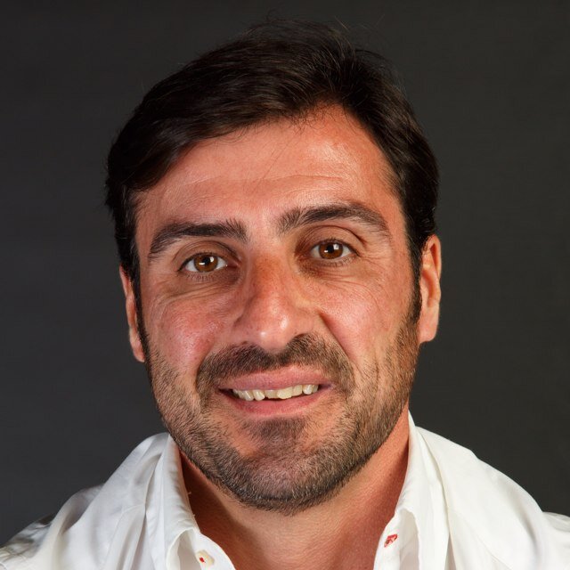 Aprendiendo en este mundo de la Social Media. Cmua. Piloto de Transporte dedicado a la formación Aeronáutica. Esatur. Técnico de Aena. Entrenador de Fútbol.