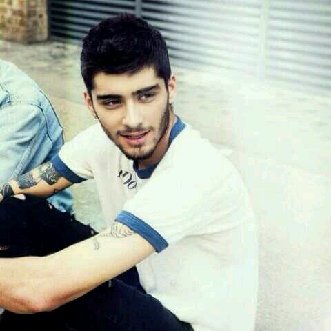 1Dpartypeople_'s profile picture. I gave you this free follow so please follow @louniamhaza! She follows back, just ask. thanks :)