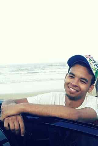 GarenCBrown's profile picture. *Sport *Party *Sleep & most importantly *NH