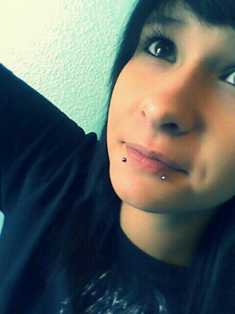 BMTH. AA. ATL. PTV. SWS. MIW. FIR. OM&M. 7MIH. 5SOS. One Direction. Mayday Parade. Suicide Silence. *Bands,Food&Friends* Follow me? I follow back:) R.I.P Mitch.