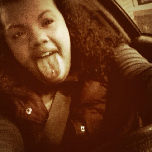 twitter bitchhess , mommy of a princess & livinnq my lifee to thaa fullest ! 18 Sinqle & proud of who i am
