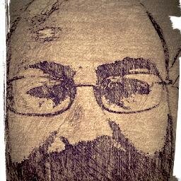 chimico in incognito, esperto di pizza spaghetti e mandolino, fotografo amatoriale, pensatore libero, bloccato da Gasparri.