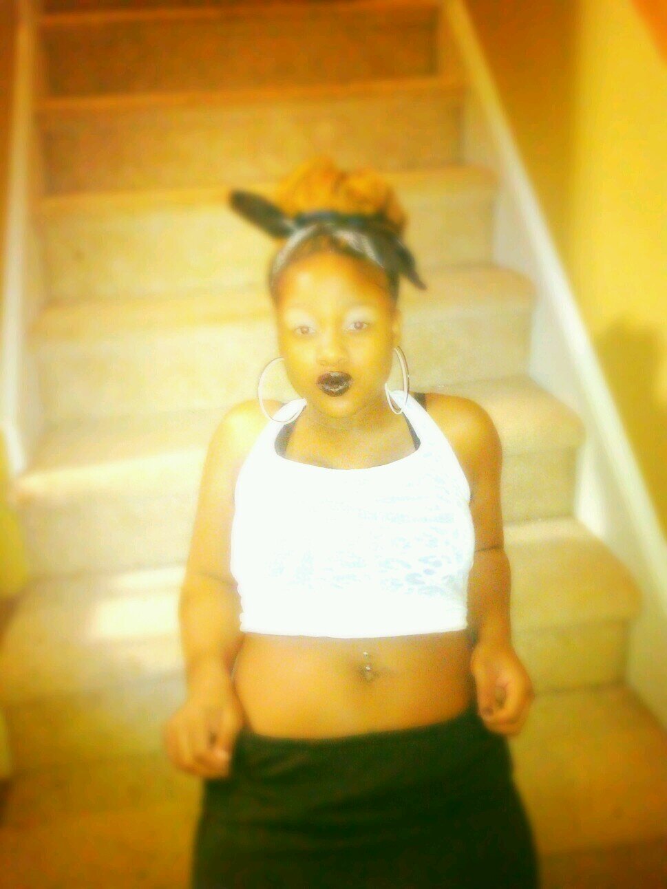 I'm A 19teen Laid Back Chill Mode Girl Who's Doing Her Own Thing.*! My Everything Right Now Is Achieving  My Dreams.*