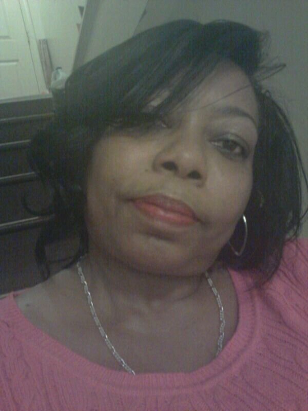 Ifantisiz's profile picture. 