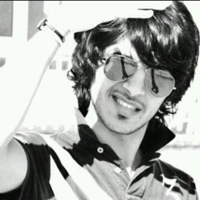 sdhsdh95's profile picture. 