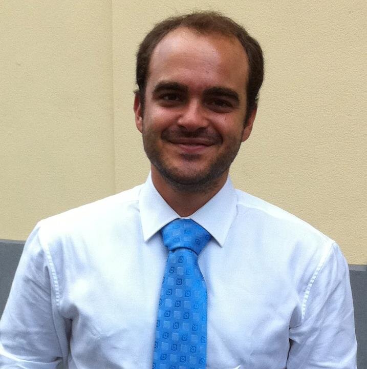 Medico Specializzando in Oftalmologia. Segretario AMesUd. Vicepresidente nazionale FederSpecializzandi