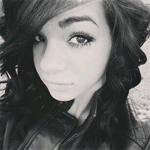 -16
-Sophomore
-Instagram: lauren_formiller_15
-Follow Me.?