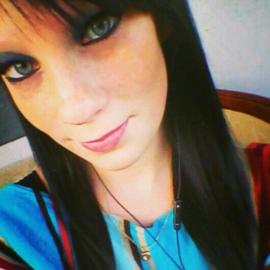 KellySteigeman | 21YearsOld | DamianBickings | 021412 | Family Over Everything