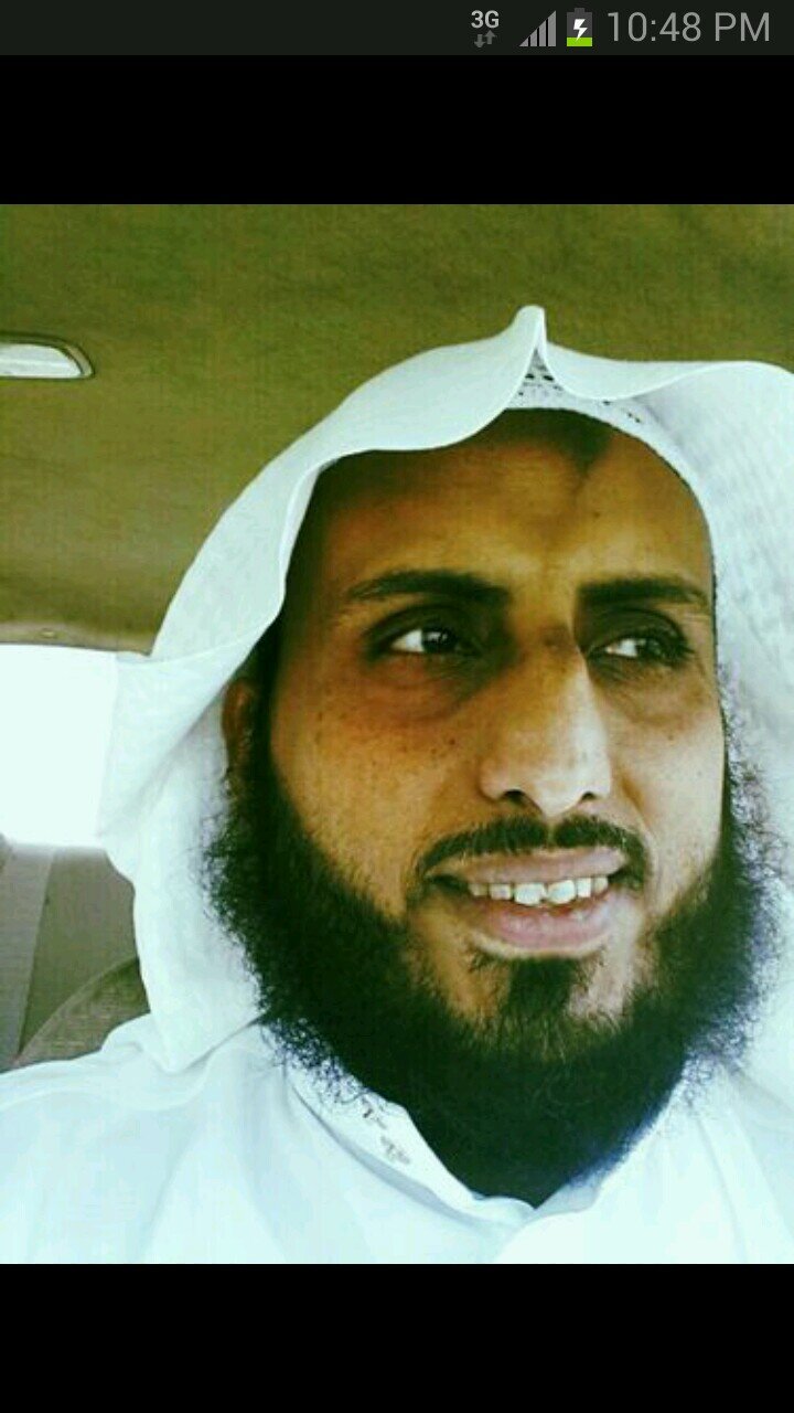 اللهم صل على محمد عدد ما أحاط به علمك وعدد ما خطه قلمك وعدد ما احصاه كتابك.