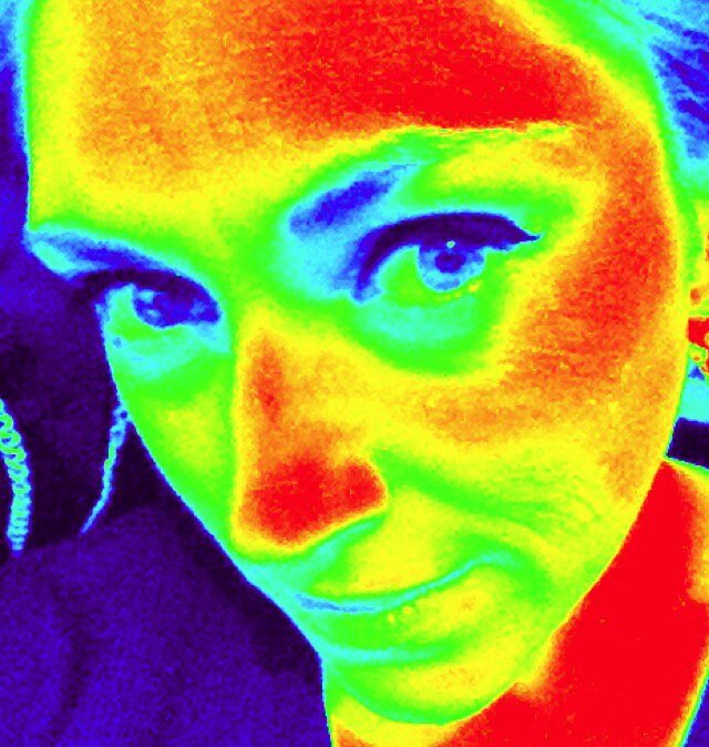 crazeyhazey81's profile picture. Illustration graduate. Fan of all things culinary, environmental, creative and student engagement. Strong believer in coffee. And cake.