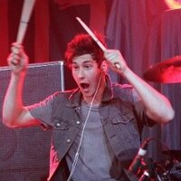 georgeyearround (@georgeyearroun1) 's Twitter Profile