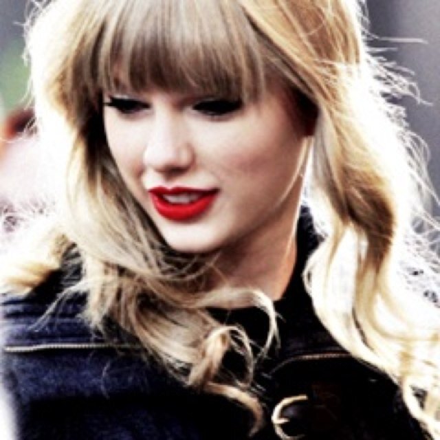 dm us nice things about other swifties. no hate will be posted.