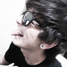 Amo essa idiota @vsfjeeni_