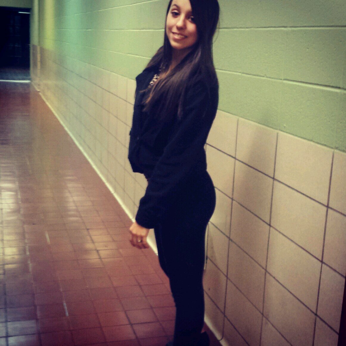 17 years young. Moore. 2 jobs. In Love♡♥