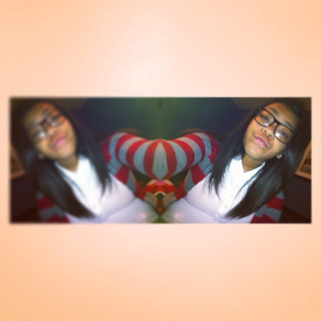 if she aint lightskinn she boring . ❤️✊