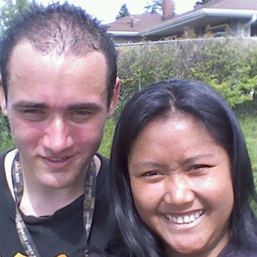 in a relationship with Martin bodnar Andrew