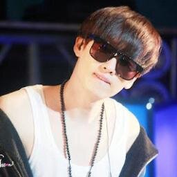 BinieELF's profile picture. 