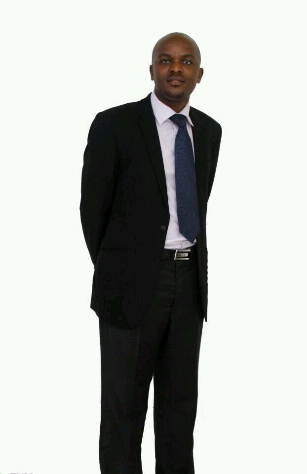 A Financial analyst & Consultant, A Father and Manchester united Supporter