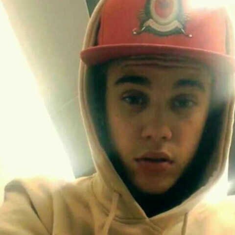 Well i love justin bieber and cody simpson and ryan beatty and  unionj and thevamps and one direction and supanova and rewind and alli simpson and ariana grande