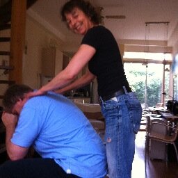 Rem veroudering met Anti Stress in 3 minuten massage® en krijg ook gezond(e) baarmoederhalscellen, nierfunctie, bloed(druk) en meer http://t.co/ukC32mkMwE