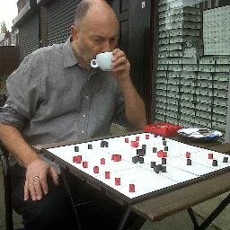 azacru's profile picture. Inventor of board games: Azacru, Pacru & Shacru.