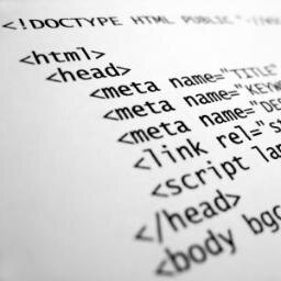 Je partage la connaissance de base de l'HTML / CSS à qui veut, Des tutoriels gratuit pour tous, ils ont lieux sur Skype.