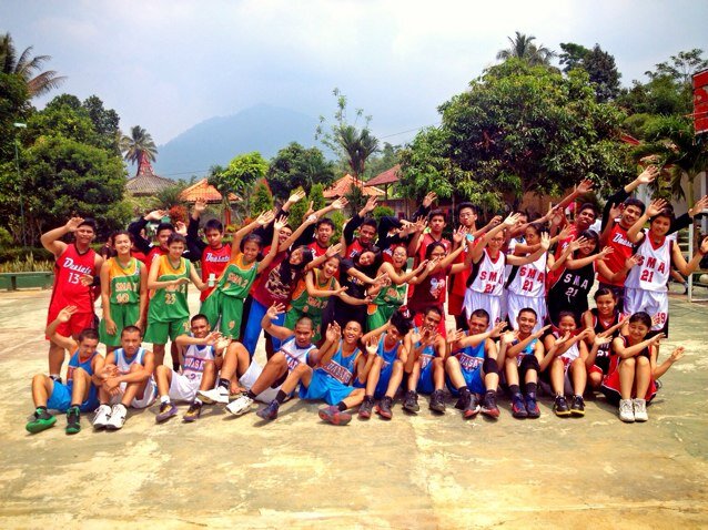 Official twitter account of SMAN 21 Jakarta Basketball Team. Fight fight fight! Fight for dust!!!