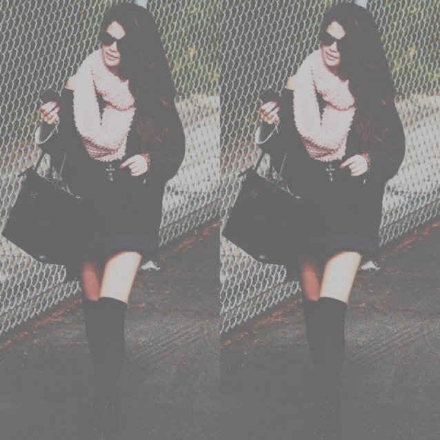 DON'T FOLLOW THIS ACCOUNT, FOLLOW  @Selenaxoreo !
